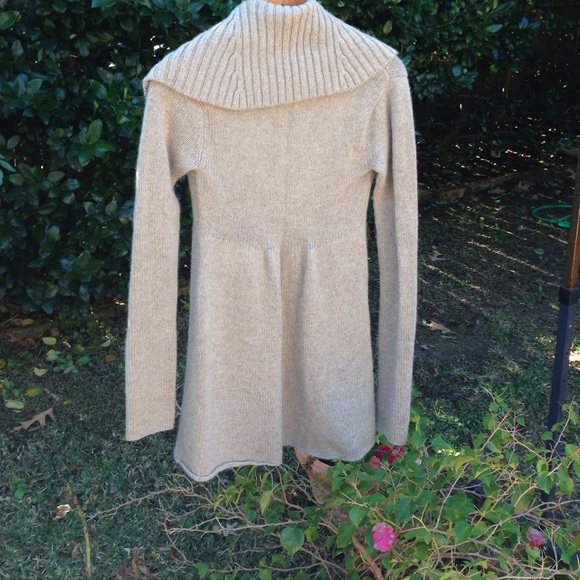 Vince sweater cardigan size Small - Picture 4 of 4